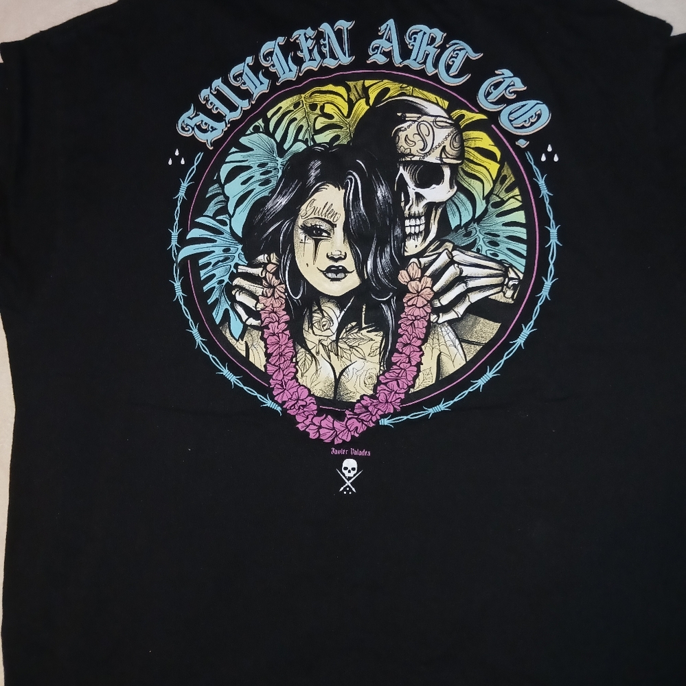 Black Graphic Tee with Skull Design